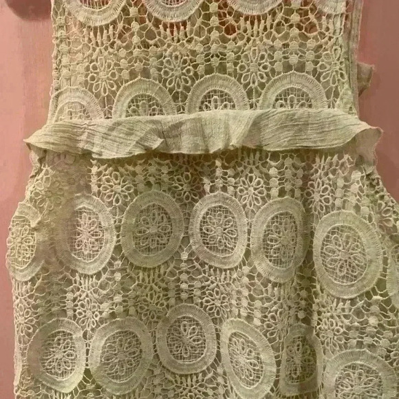 Entro Lace Tank Top - Picture 5 of 6